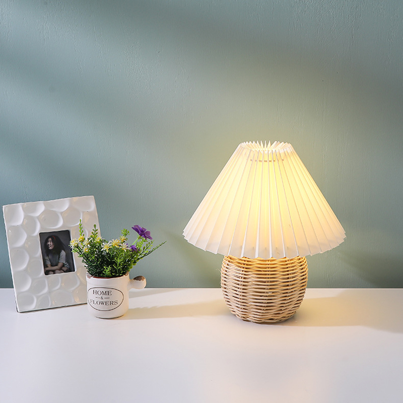 SCKDAY LED Pleated Table Lamp  - огляд і ціна Outdoor Furniture Cafe